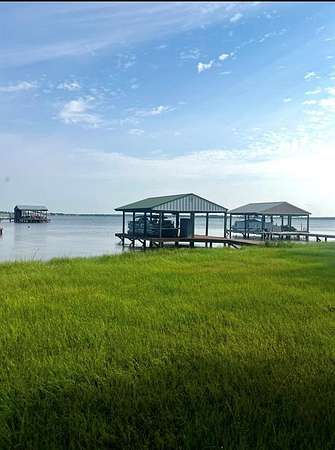 1 Acre of Residential Land for Sale in Groesbeck, Texas