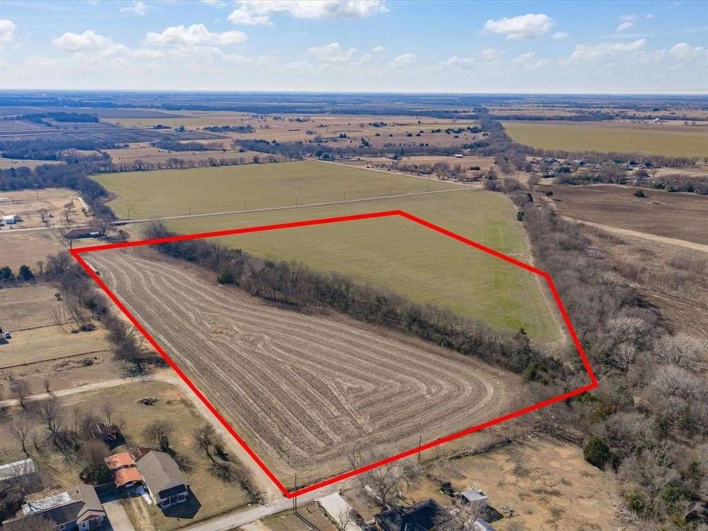 13.7 Acres of Land for Sale in Italy, Texas