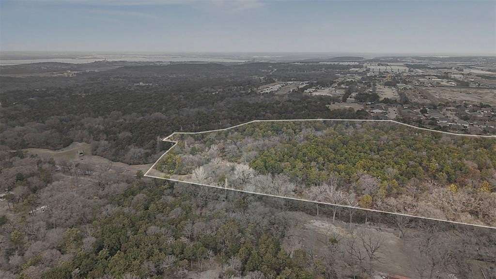 22.9 Acres of Mixed-Use Land for Sale in Dallas, Texas