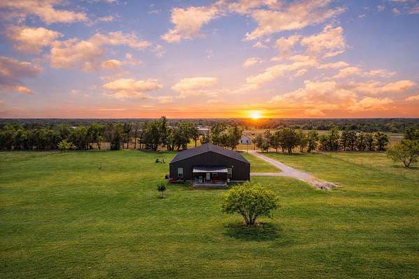 6.48 Acres of Land with Home for Sale in Greenville, Texas