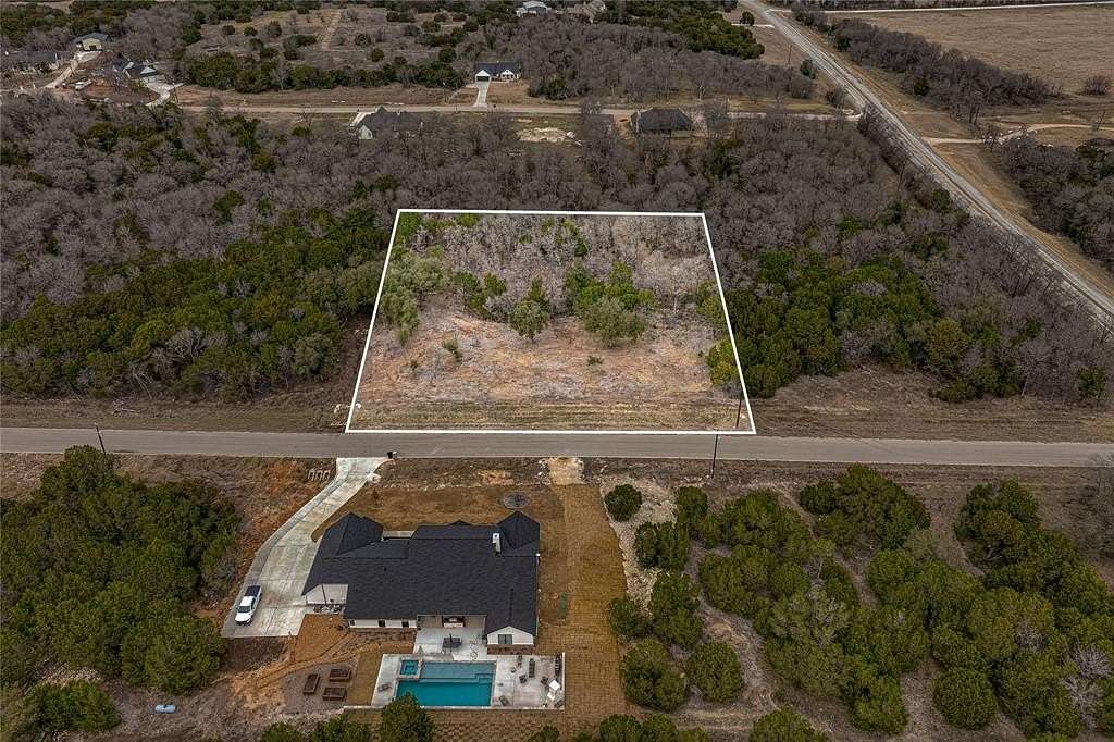 1.49 Acres of Residential Land for Sale in China Spring, Texas