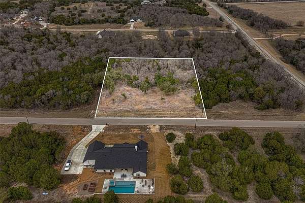 1.49 Acres of Residential Land for Sale in China Spring, Texas