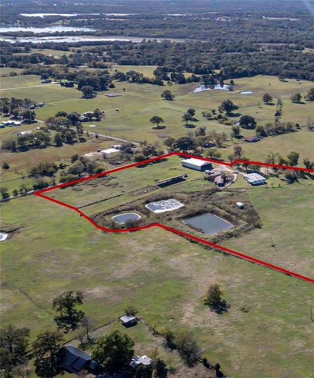10 Acres of Land with Home for Sale in Emory, Texas