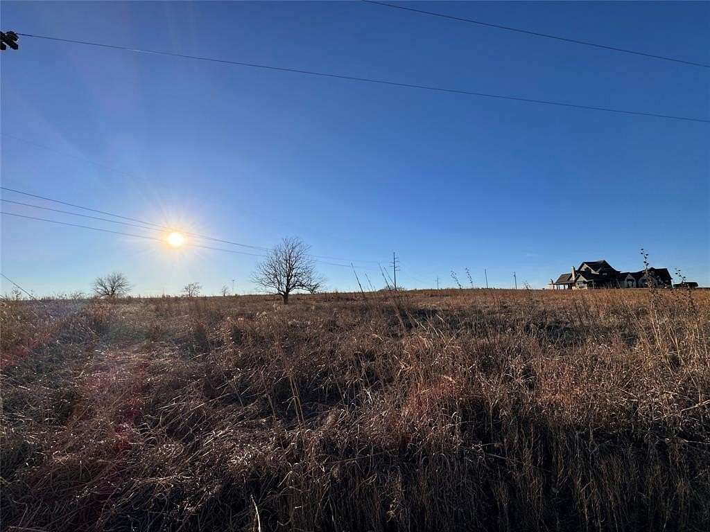 3.44 Acres of Land for Sale in Muenster, Texas