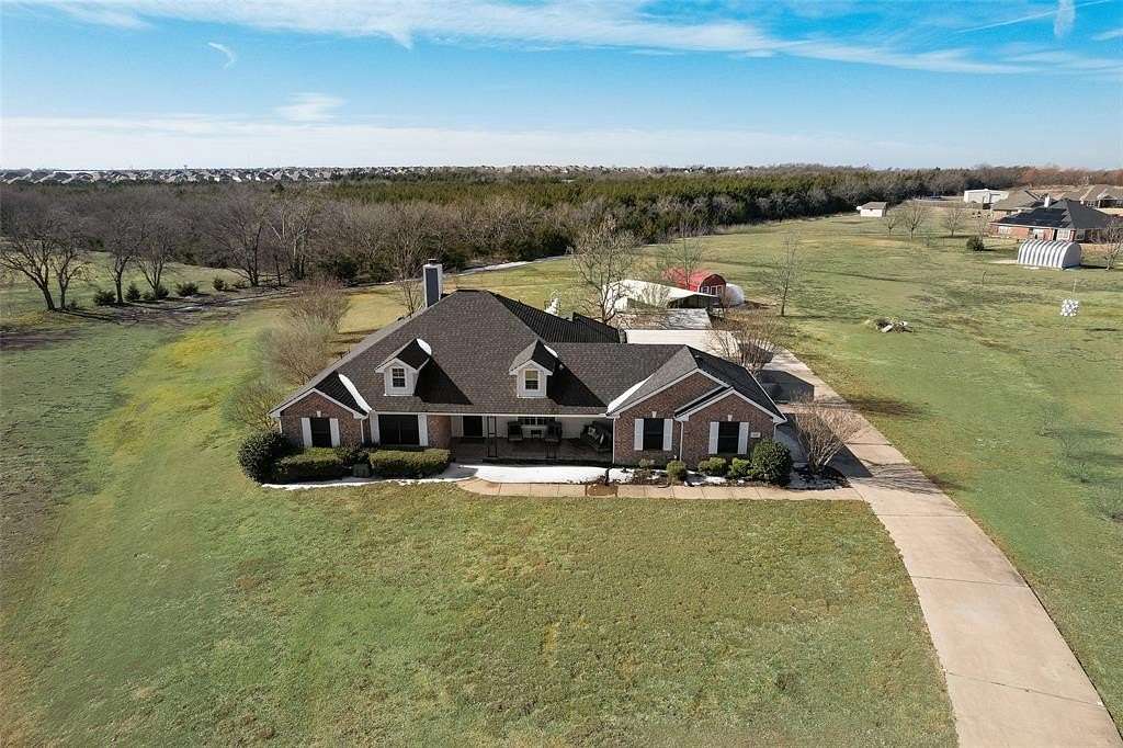 1.8 Acres of Residential Land with Home for Sale in Royse City, Texas