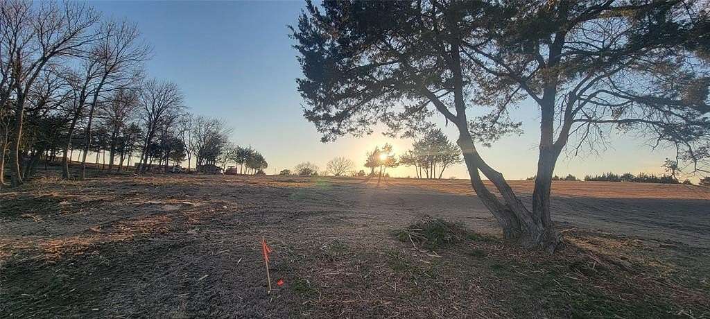 2.2 Acres of Residential Land for Sale in Waxahachie, Texas
