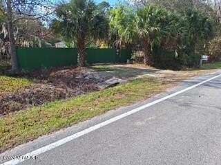 4.53 Acres of Residential Land with Home for Sale in East Palatka, Florida