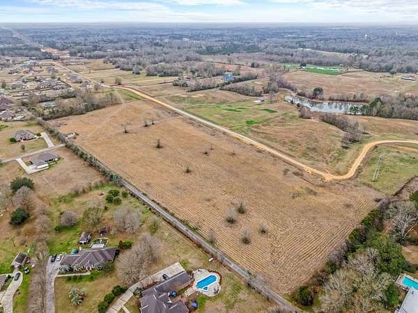 7.39 Acres of Residential Land for Sale in Carriere, Mississippi