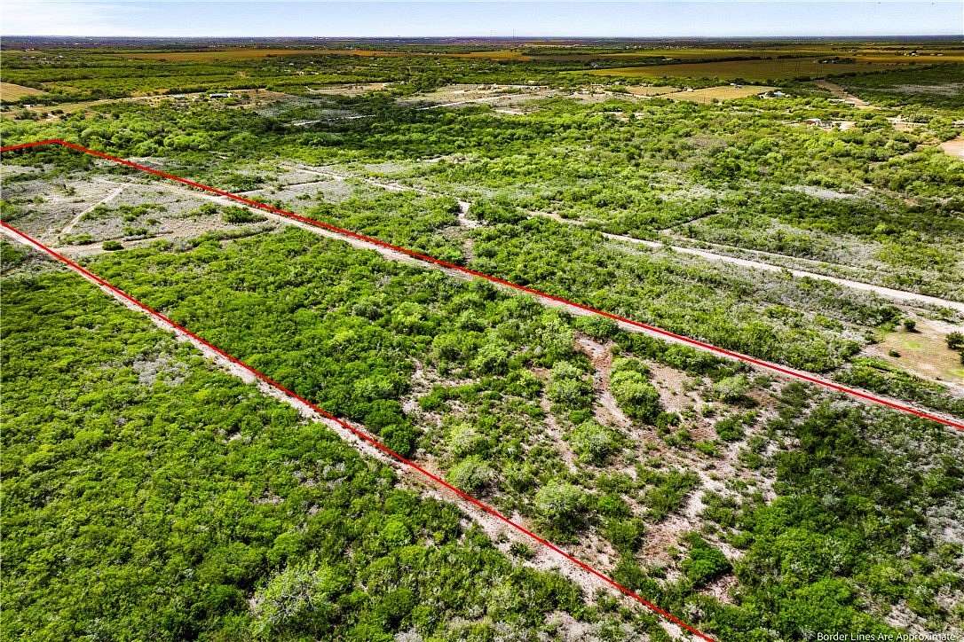 15 Acres of Recreational Land for Sale in Orange Grove, Texas