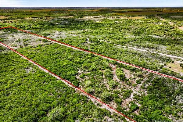 15 Acres of Recreational Land for Sale in Orange Grove, Texas
