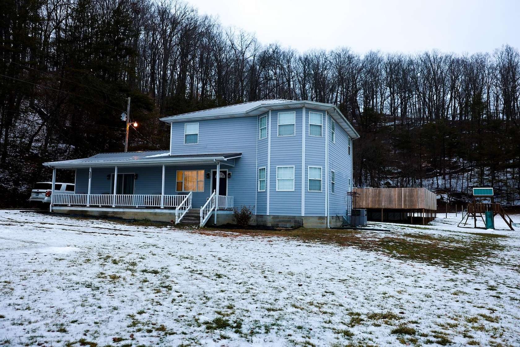 3 Acres of Residential Land with Home for Sale in London, Kentucky