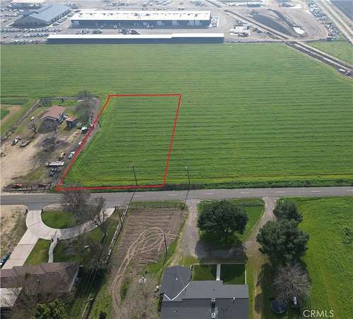 1 Acre of Commercial Land for Sale in Merced, California