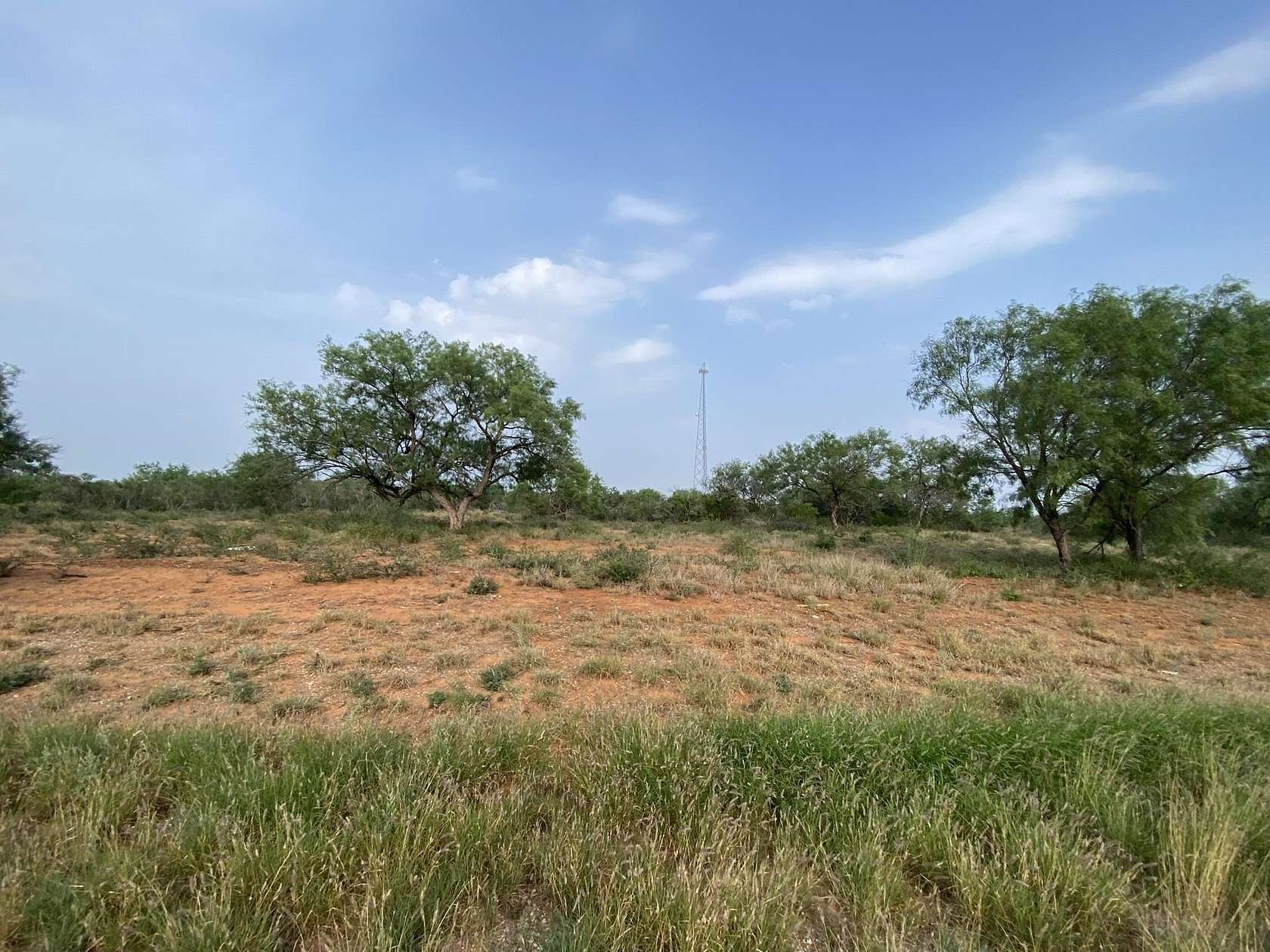 13.4 Acres of Commercial Land for Lease in Artesia Wells, Texas
