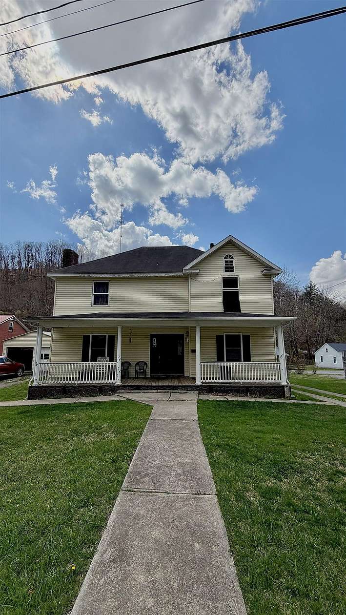 2 Acres of Land with Home for Sale in Bluefield, Virginia