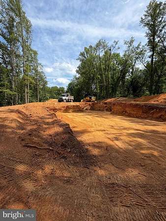 2.29 Acres of Land with Home for Sale in Warrenton, Virginia