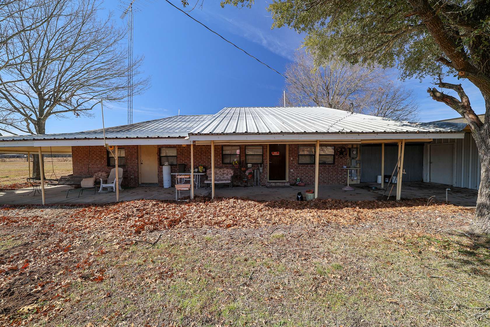 46.6 Acres of Land with Home for Sale in Commerce, Texas