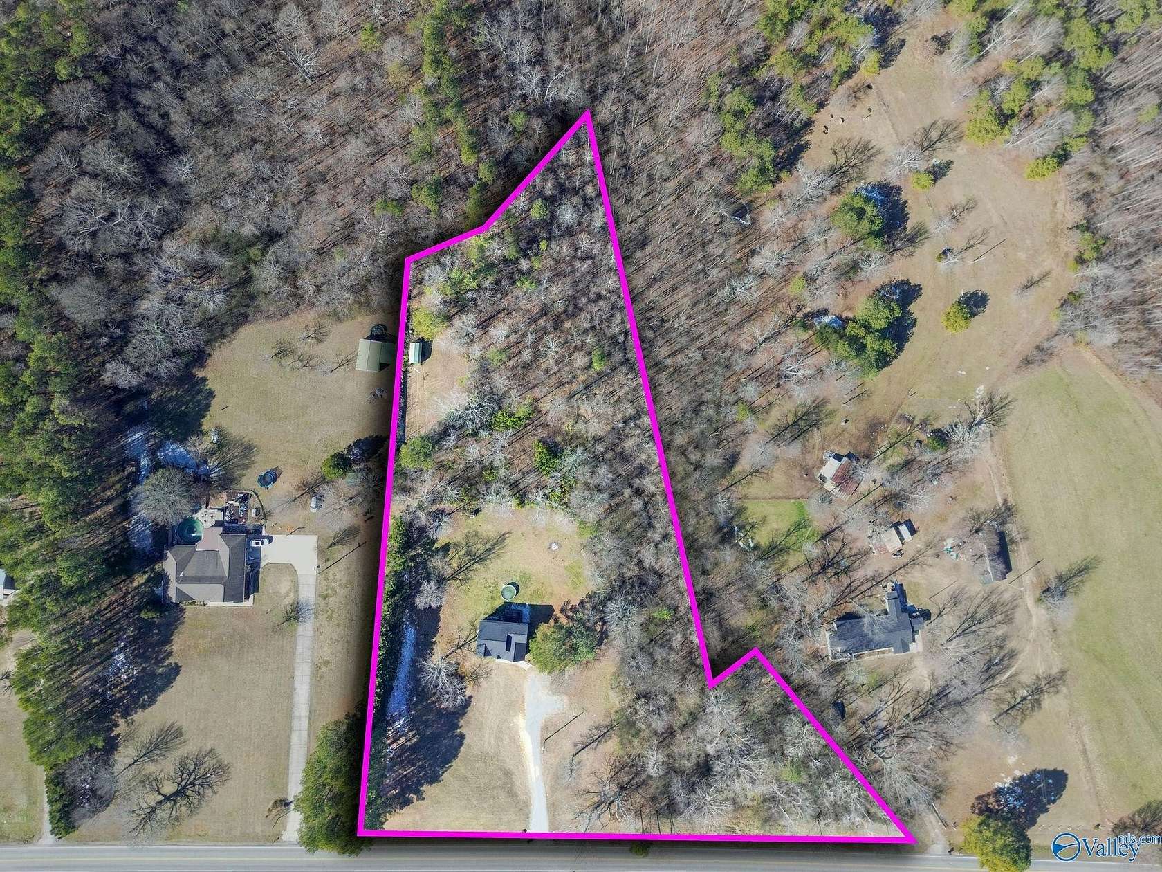 4.44 Acres of Land with Home for Sale in Pisgah, Alabama