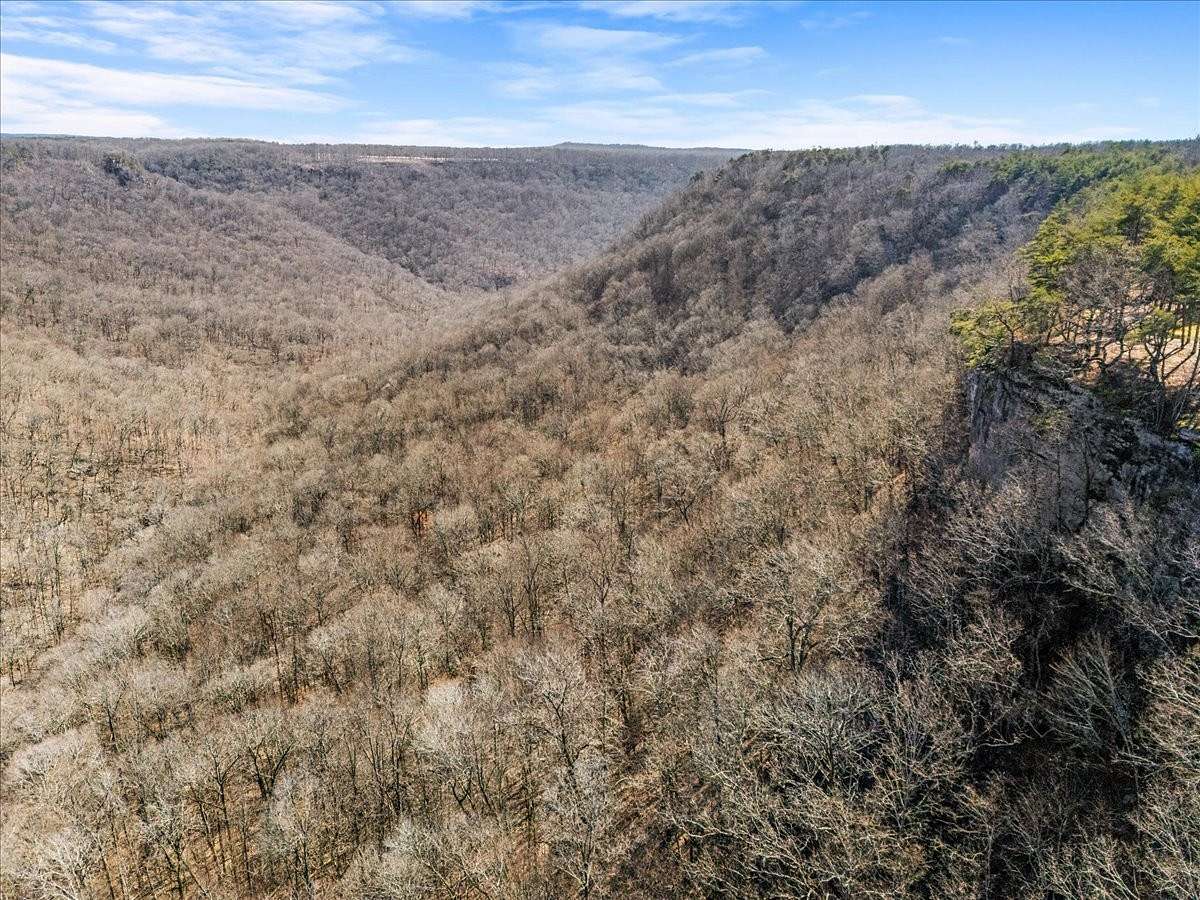 6 Acres of Residential Land for Sale in Monteagle, Tennessee