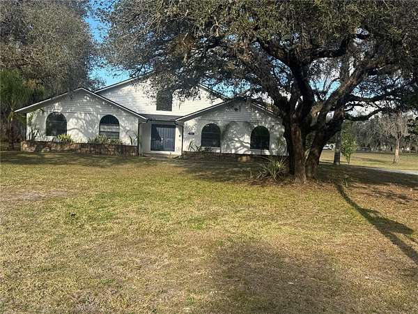 1.76 Acres of Land with Home for Lease in Wesley Chapel, Florida