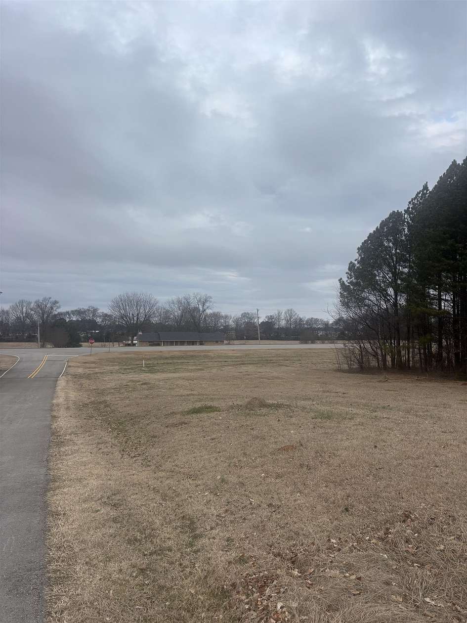 0.16 Acres of Commercial Land for Sale in Muscle Shoals, Alabama