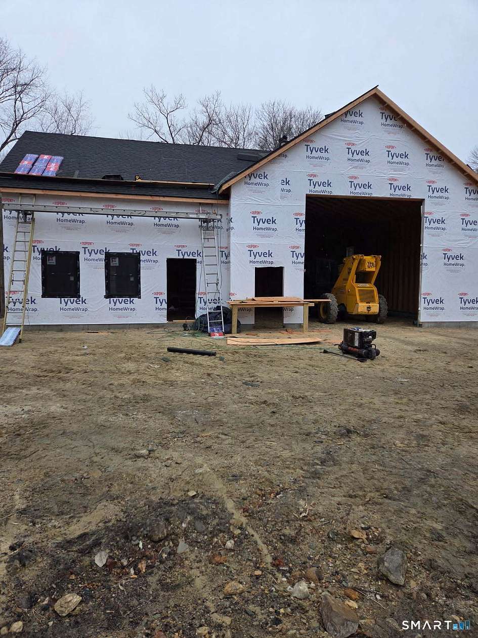 1.7 Acres of Improved Commercial Land for Sale in Plainfield, Connecticut