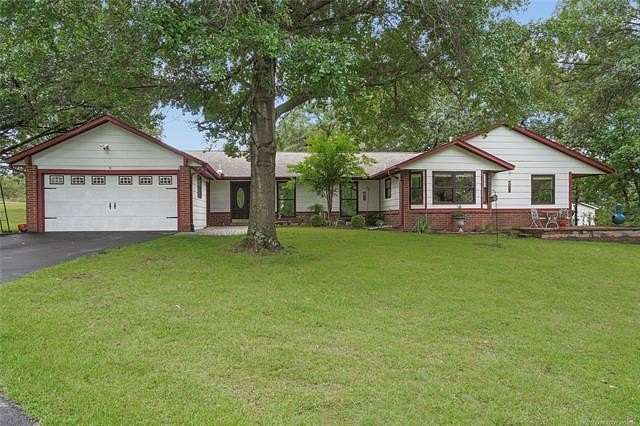 2.53 Acres of Land with Home for Sale in Sapulpa, Oklahoma