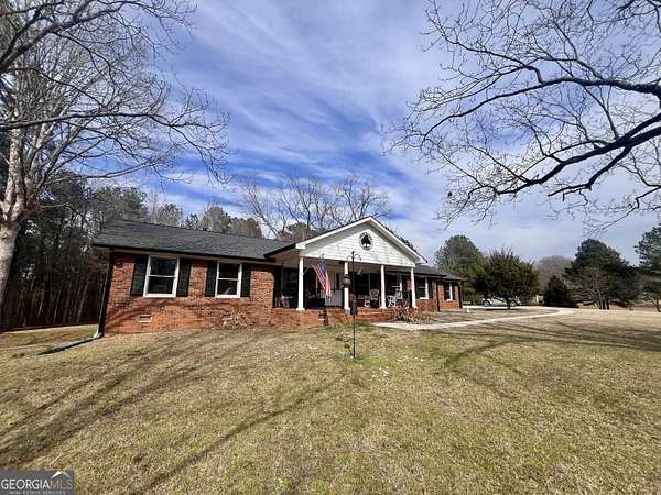 3 Acres of Residential Land with Home for Sale in Madison, Georgia