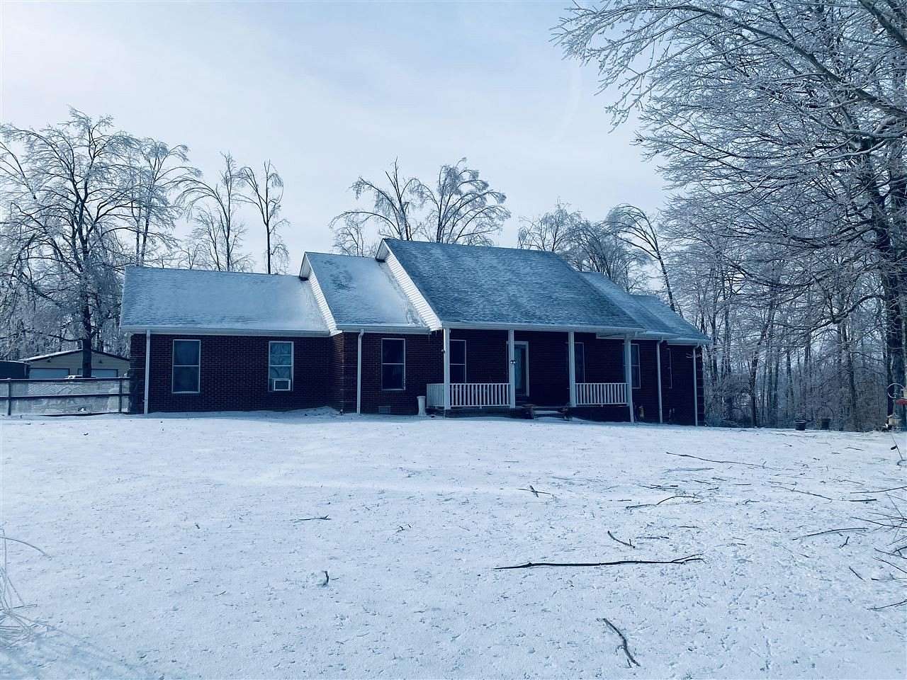 5 Acres of Land with Home for Sale in Scottsville, Kentucky