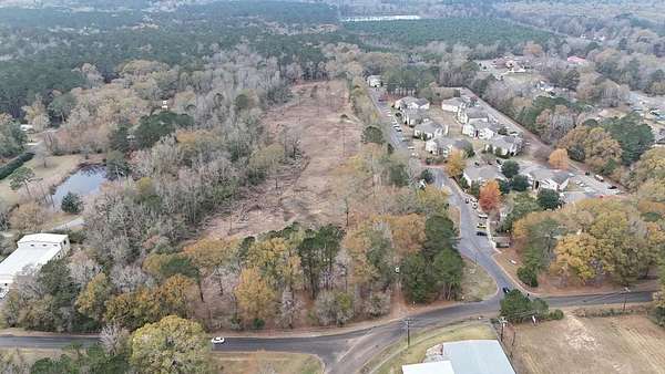 12 Acres of Land for Sale in Laurel, Mississippi