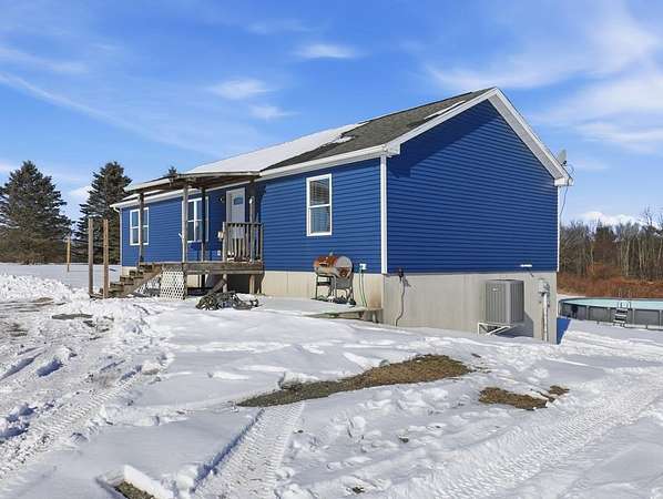 3.23 Acres of Residential Land with Home for Sale in Towanda, Pennsylvania