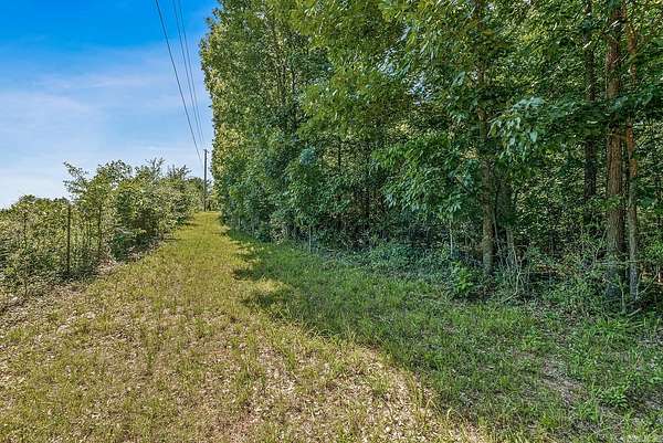 5 Acres of Residential Land for Sale in Jonesboro, Arkansas