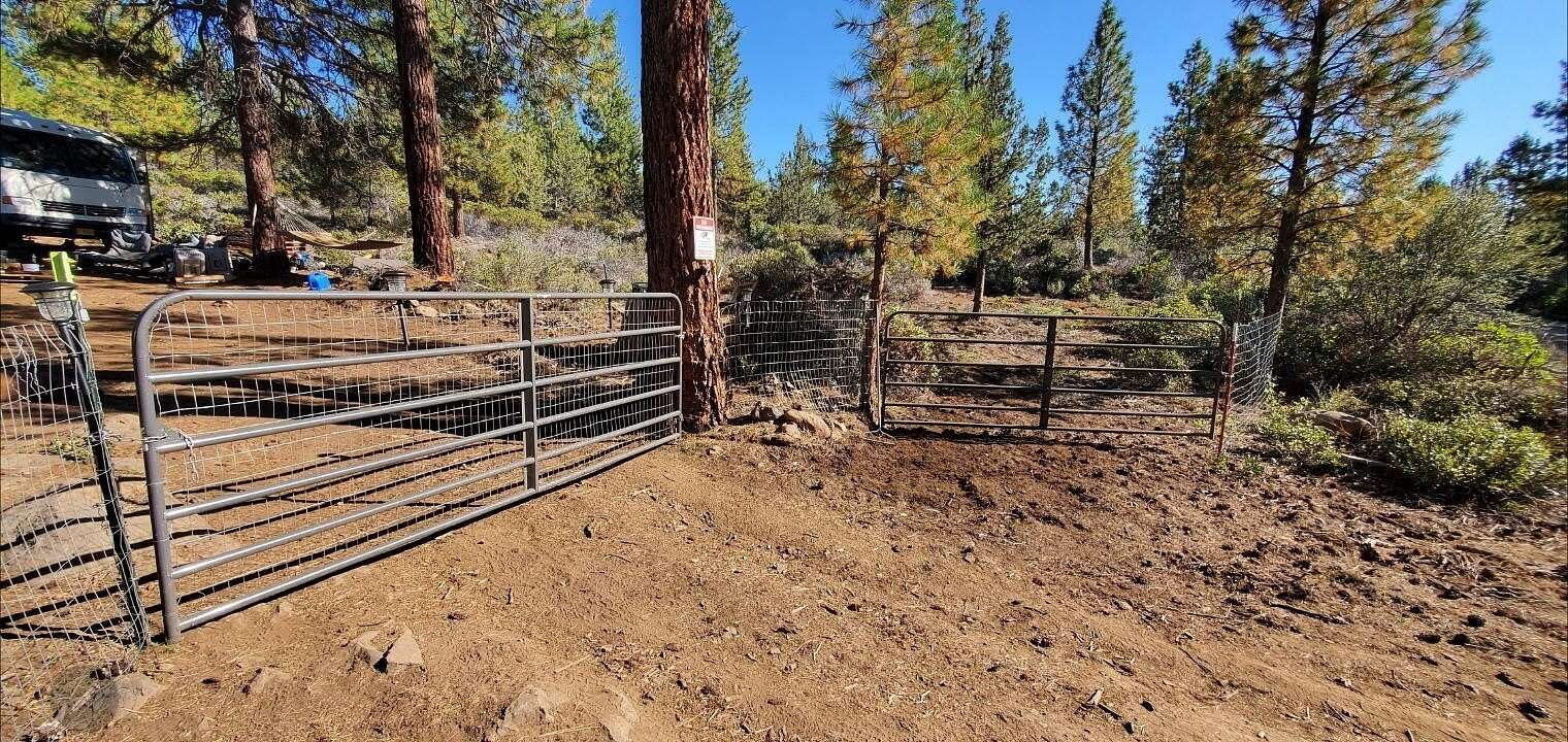 2.43 Acres of Residential Land for Sale in Bonanza, Oregon