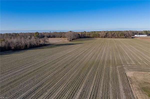 52.6 Acres of Recreational Land & Farm for Sale in Suffolk, Virginia