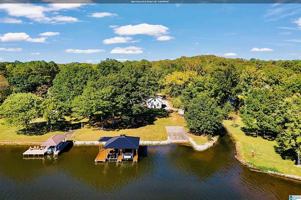 2.9 Acres of Residential Land with Home for Sale in Wilsonville, Alabama