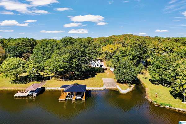 2.9 Acres of Land with Home for Sale in Wilsonville, Alabama