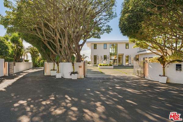 2 Acres of Land with Home for Sale in Malibu, California