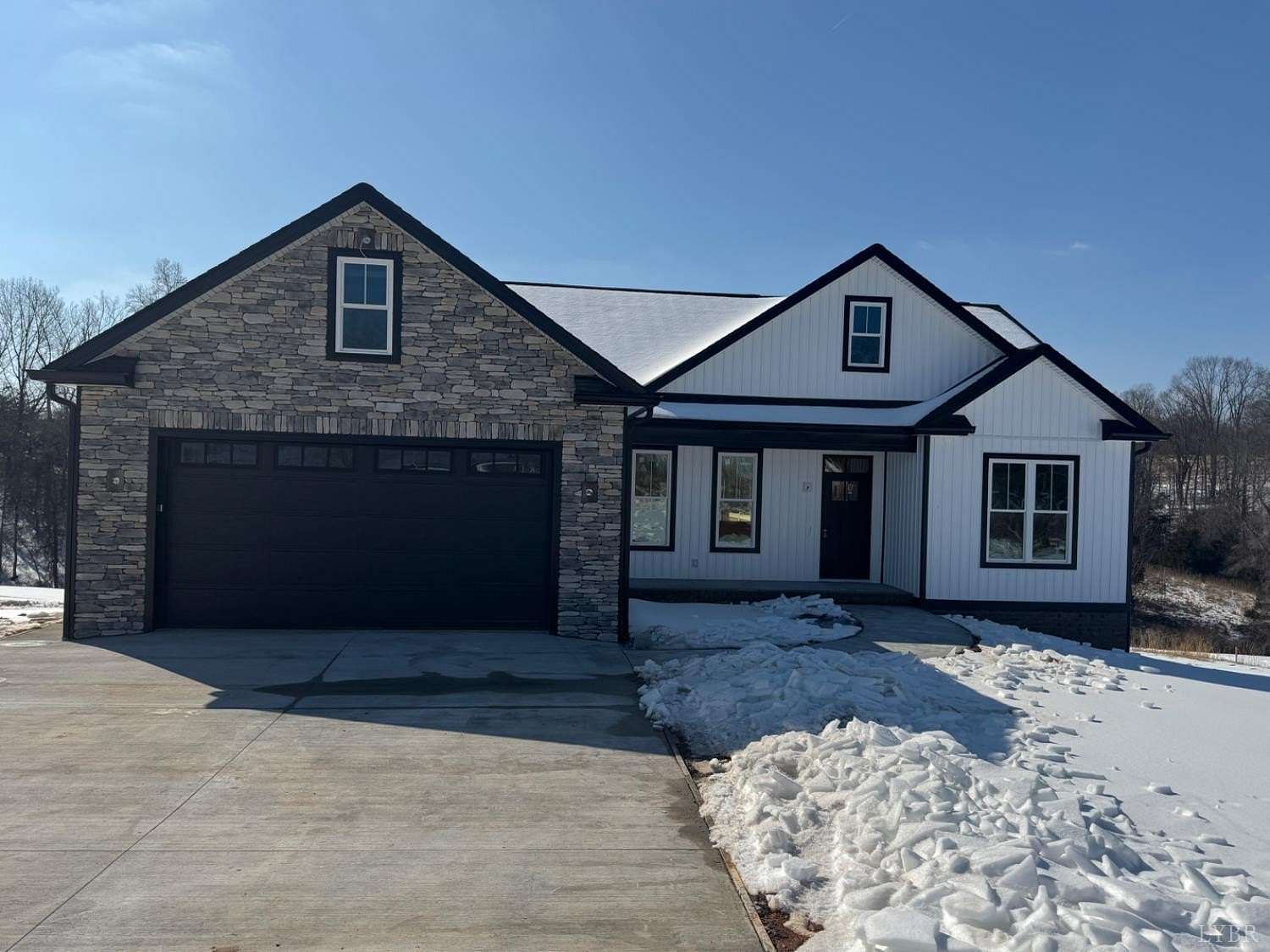 1.57 Acres of Residential Land with Home for Sale in Bedford, Virginia