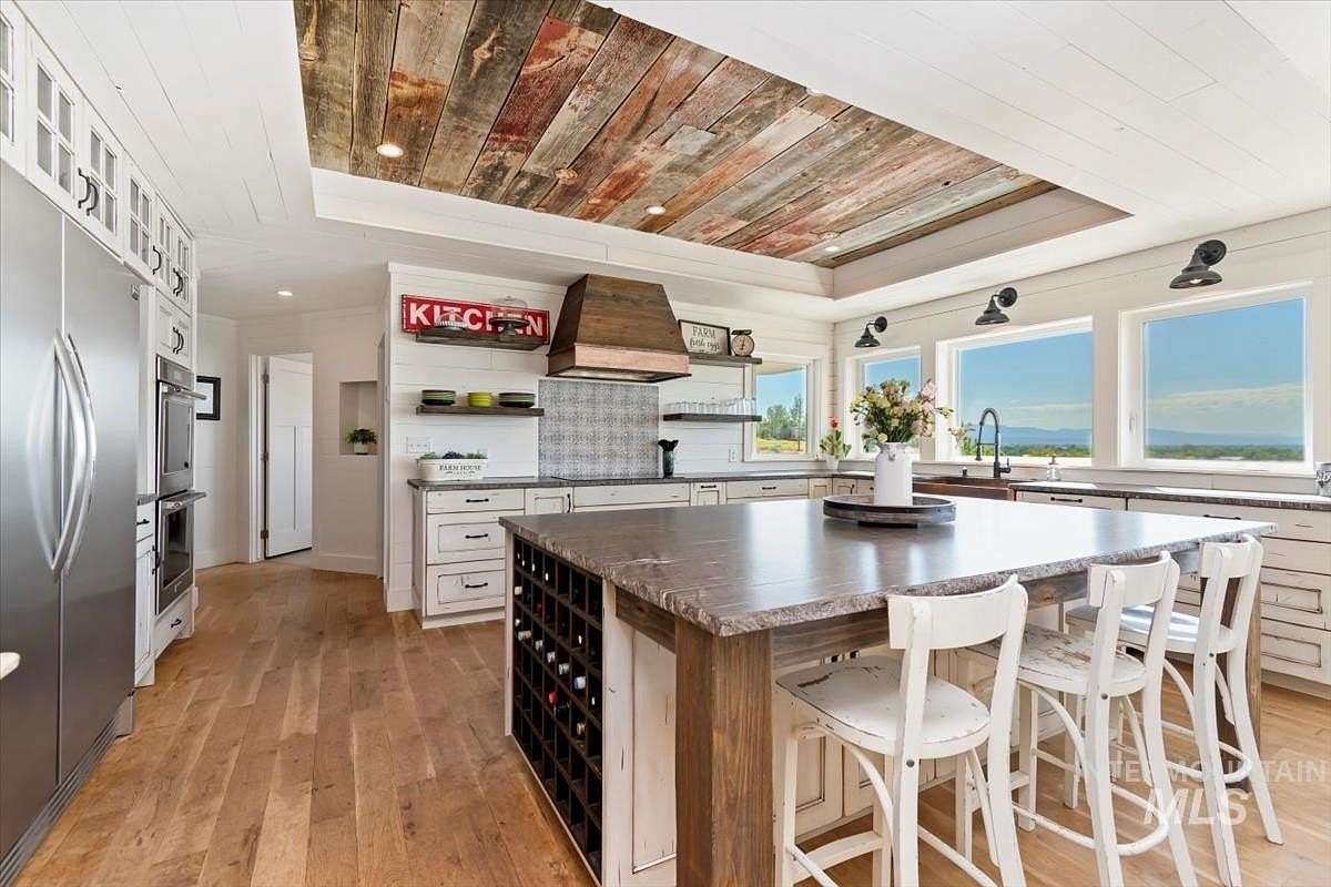 6 Acres of Residential Land with Home for Sale in Star, Idaho