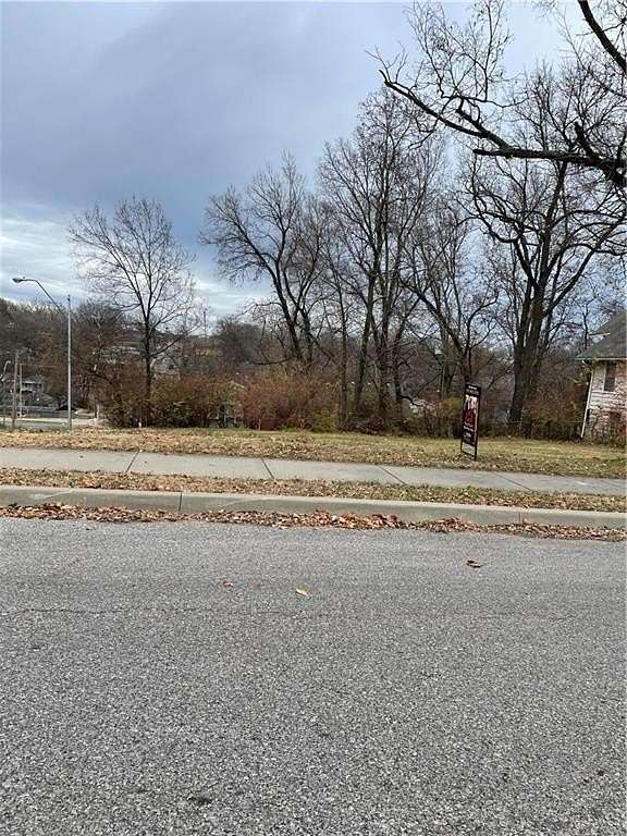0.07 Acres of Land for Sale in Kansas City, Missouri