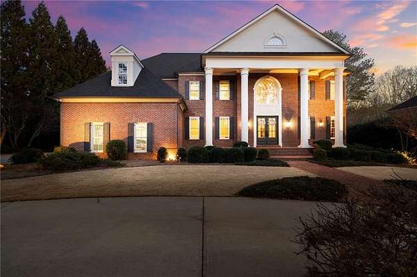 1.54 Acres of Residential Land with Home for Sale in Marietta, Georgia