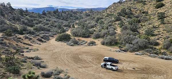19 Acres of Land for Sale in Piñon Hills, California