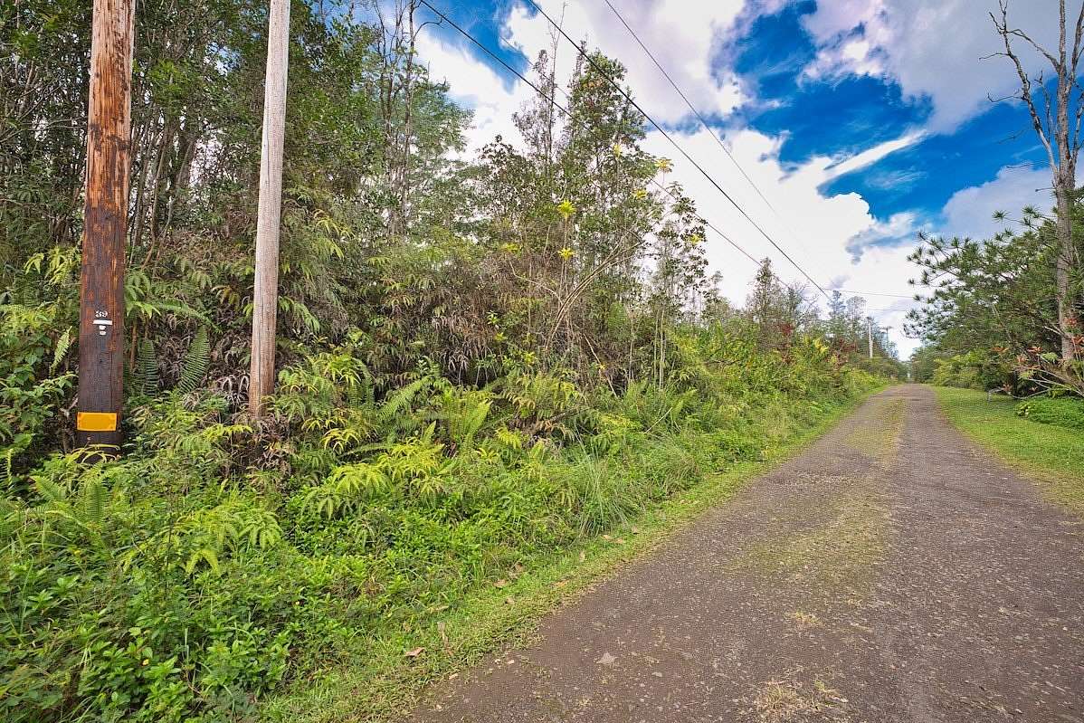3 Acres of Land for Sale in Kurtistown, Hawaii