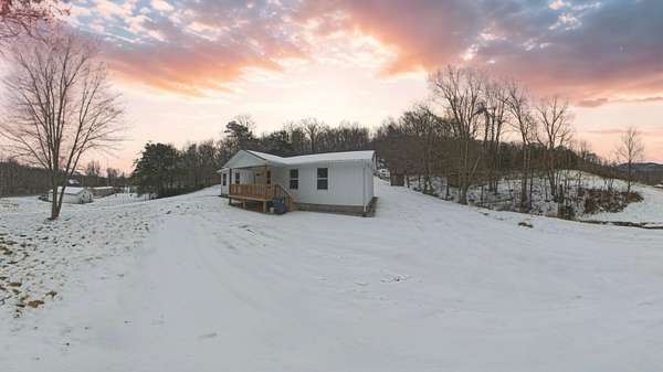 11 Acres of Land with Home for Sale in Berea, Kentucky