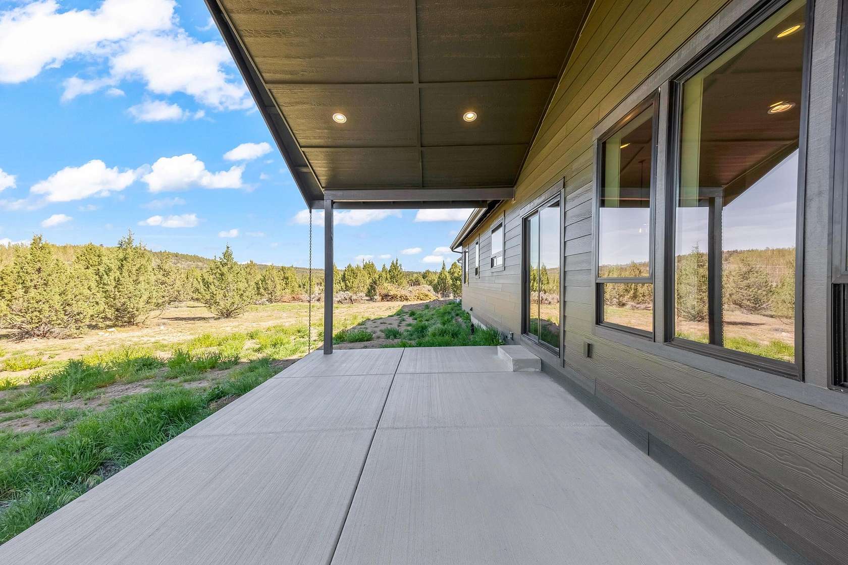 2 Acres of Land with Home for Sale in Prineville, Oregon