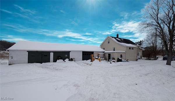 6 Acres of Residential Land with Home for Sale in Mantua, Ohio