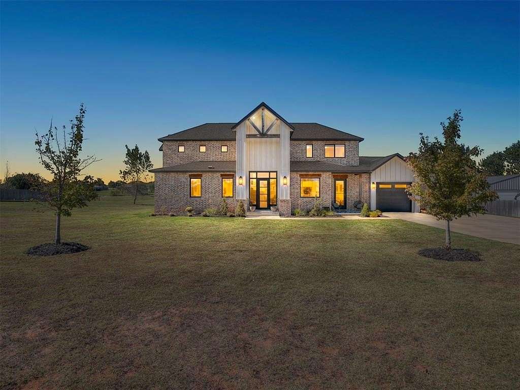 1.67 Acres of Residential Land with Home for Sale in Blanchard, Oklahoma