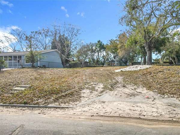 0.17 Acres of Mixed-Use Land for Sale in Lake Wales, Florida