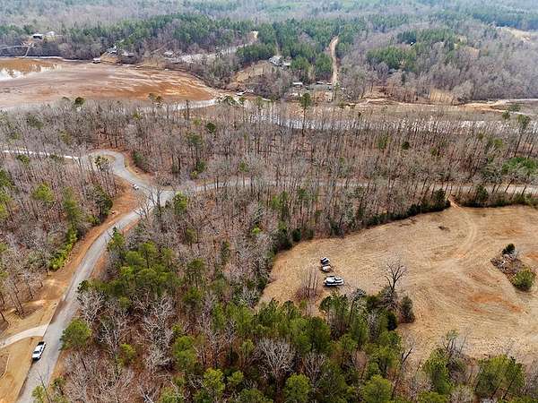 1 Acre of Residential Land for Sale in Hodges, South Carolina