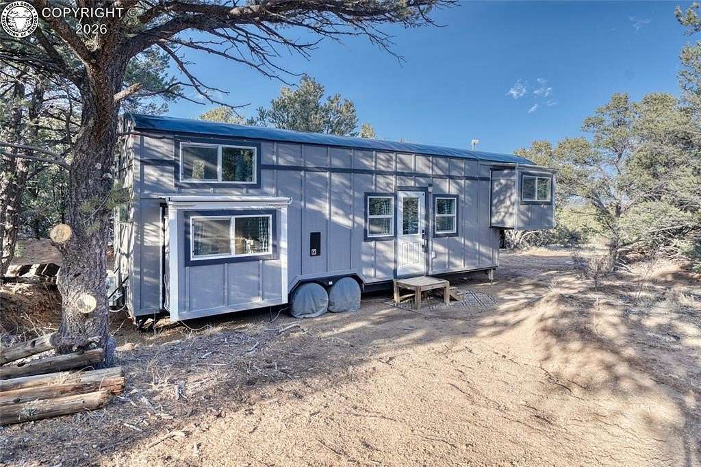 2.3 Acres of Land for Sale in Cotopaxi, Colorado