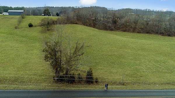 2 Acres of Residential Land for Sale in White House, Tennessee